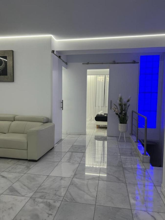 Вилла Deluxe House Валенсия Экстерьер фото